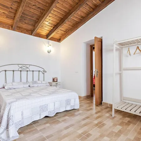 Casas Del Bisa Hébergement de vacances *